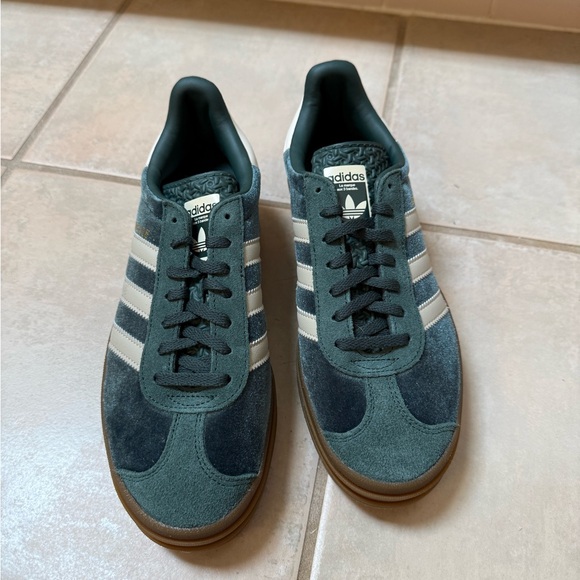 adidas Women’s Platform Suede Sneakers in Teal, White and Brown - Picture 8 of 11
